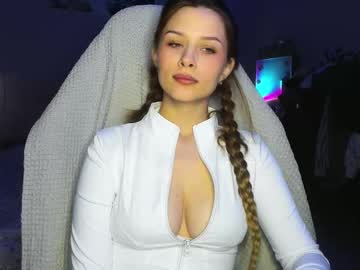 girl
        ketlinrous cam image #5540343
