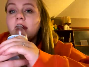 couple Cam Girls Masturbating With Dildos On Chaturbate with big_daddy068