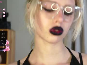 girl
        audreycarvin cam image #6670164