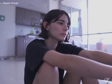 girl
        maria_alfonsina_ cam image #2115052