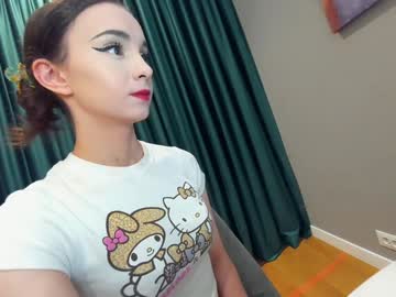 girl
        ehotlovea cam image #6793421