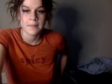 girl
        basicbrunette cam image #1750869