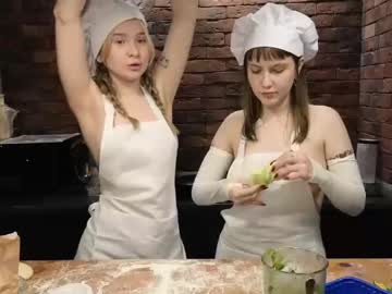 couple
        ariel_me cam image #4089472