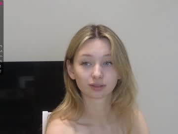 girl
        evafrancis cam image #1813397