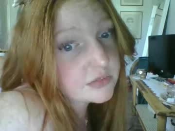 girl
        bubblegumlvr69 cam image #6467712