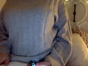 girl
        nicoleaddams99 cam image #552098