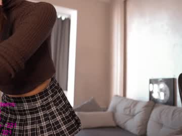 girl
        lindamei cam image #681308