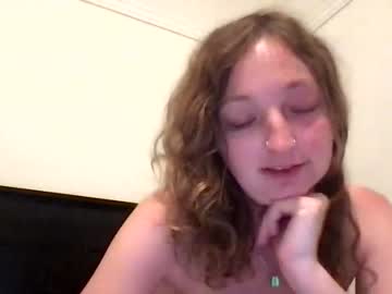 girl
        brattiebabe420 cam image #1135931