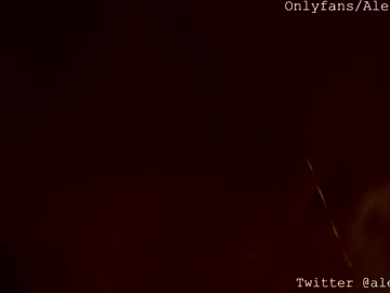 girl
        alejastorm cam image #5946282