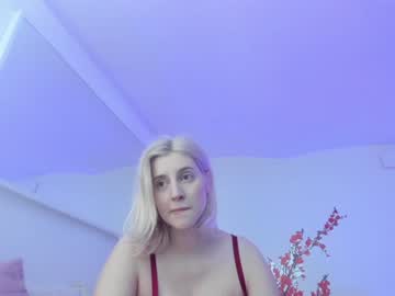 girl
        kenziedawton cam image #1296543