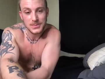couple
        aocalicrew cam image #313492