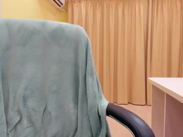 girl
        onebigkiss cam image #4574919