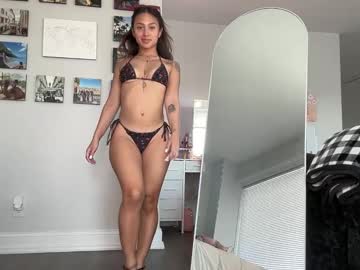 girl
        gigglygianni cam image #6682108