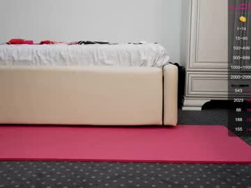 girl
        carmela_fox cam image #2041591