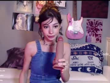 girl
        jade_angelic cam image #1327867