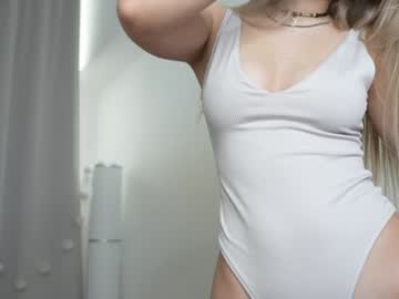 girl
        appr0ved cam image #5201475