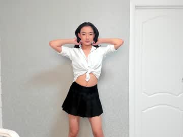 girl
        kiriboo cam image #324902