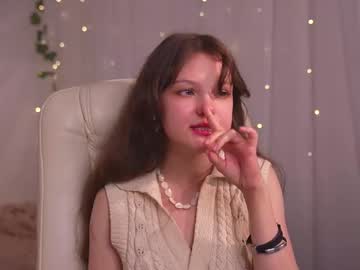 girl
        ur_mary_ cam image #6652913